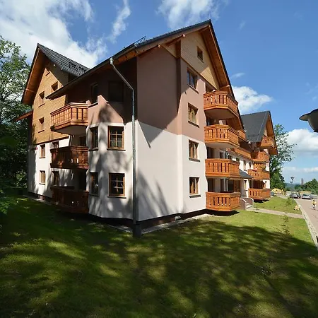 Апартаменты Sun & Lesny Dom *