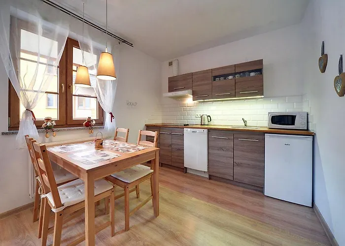 Sun & Lesny Dom Апартаменты *